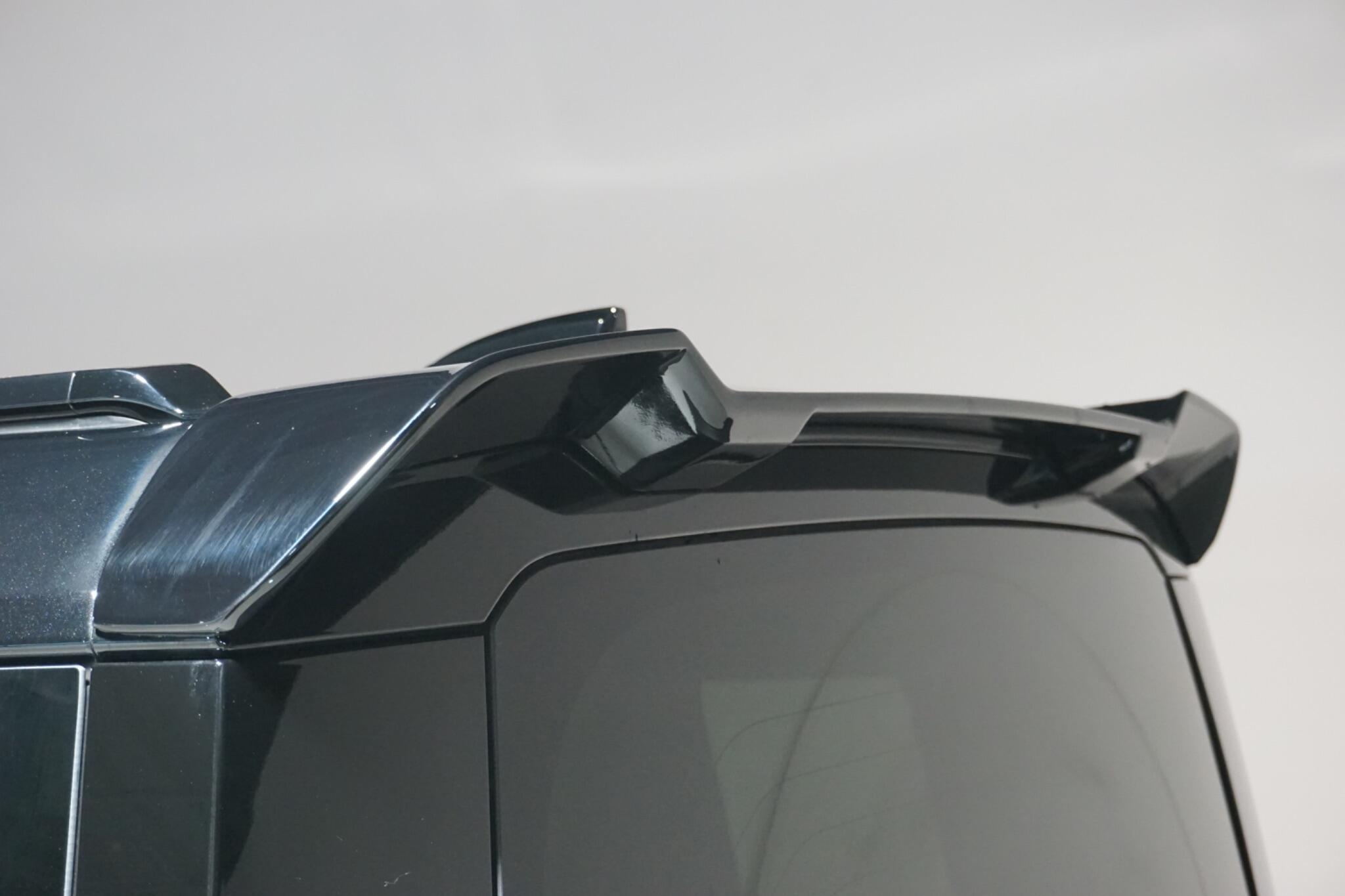 Land Rover Defender 110 2.0 P400e 15.4kWh XS Edition SUV 5dr Petrol Plug-in Hybrid Auto 4WD Euro 6 (s/s) (404 ps)